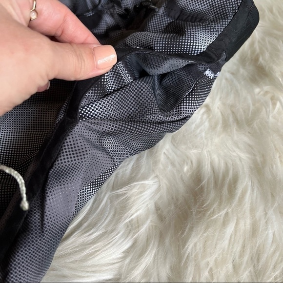 NIKE BOARD SHORTS‎ SWIM TRUNKS MENS Small - Picture 7 of 8